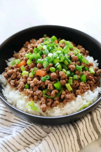 Final shot of the ginger ground beef donburi recipe, highlighting its simple presentation.